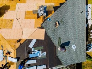 The Benefits of Hiring a Professional Roof Replacement Contractor in Olney