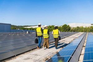Electricians Management Service for Electrical Maintenance Teams