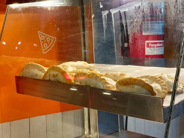 Affordable Pizza Warmers for Restaurants and Takeaways